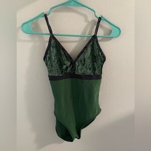 Yumiko “Zoe” style green velvet with black trim size M